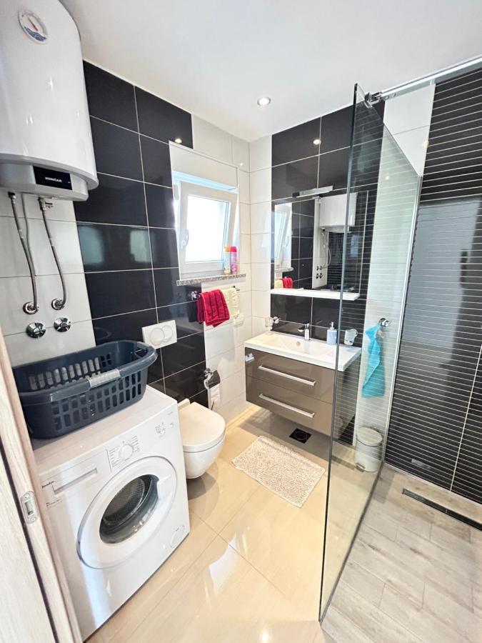 Holiday House "Sabine Green" Skrbcici Екстер'єр фото